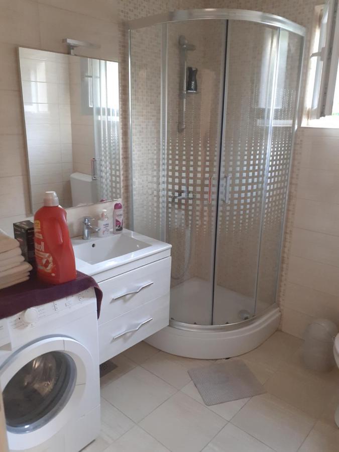 Apartman Nikki Ii * Maranovici